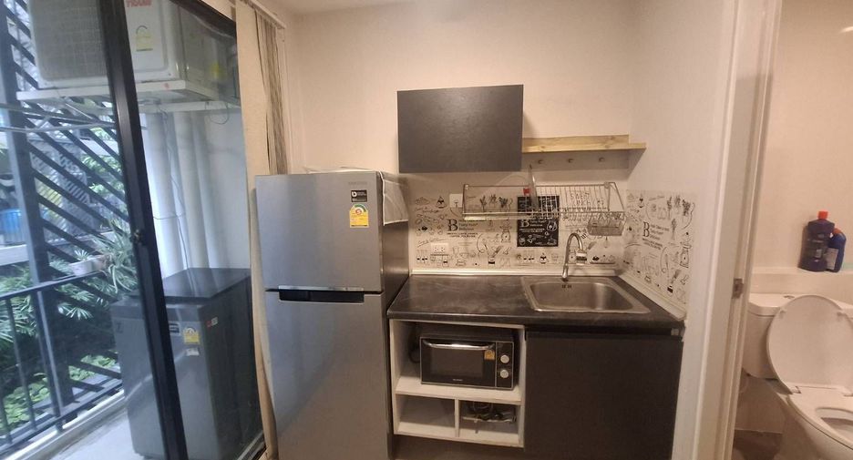 For rent studio condo in Mueang Samut Prakan, Samut Prakan
