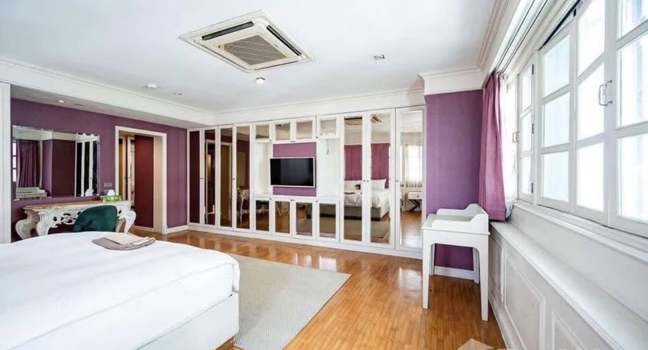 For sale and for rent 3 bedrooms condo in Khlong Toei, Bangkok