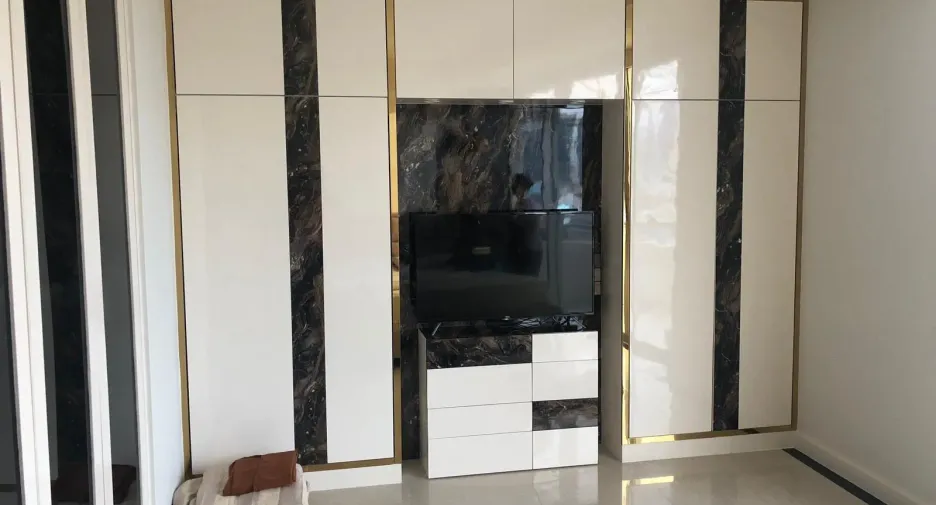 For sale 3 bedrooms condo in Sathon, Bangkok
