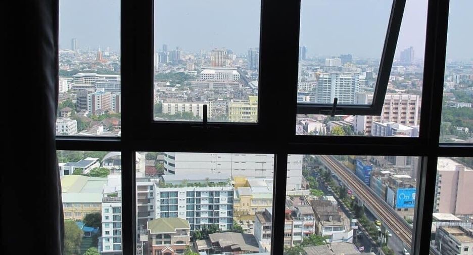 For sale and for rent 2 bedrooms condo in Phra Khanong, Bangkok