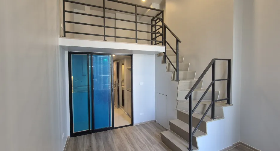 For sale 1 bed condo in Khlong Toei, Bangkok