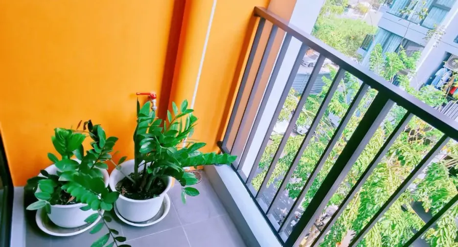 For rent studio condo in Wang Thonglang, Bangkok