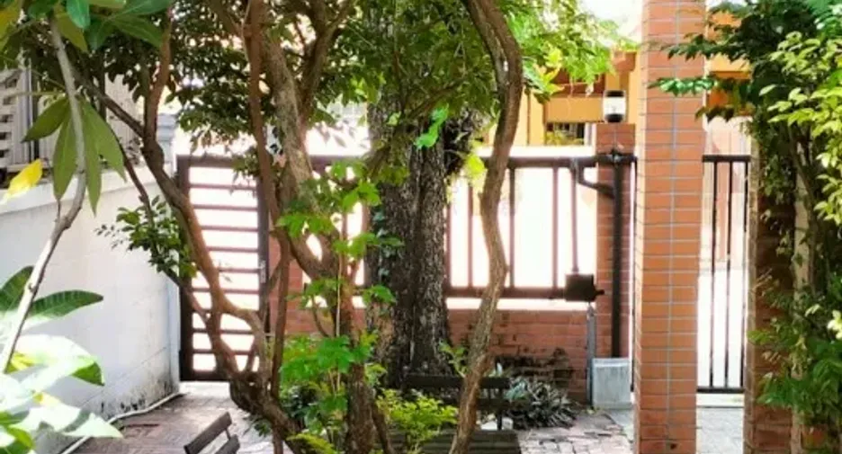 For sale 4 bedrooms house in Chatuchak, Bangkok