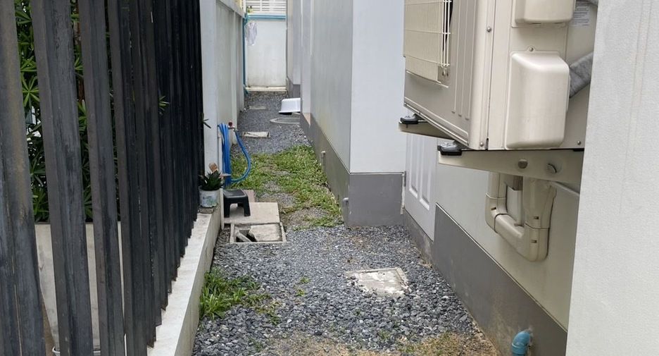 À vendre 5 chambres maison à Bueng Kum, Bangkok