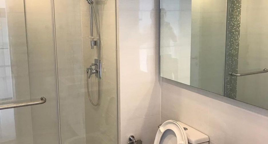 For sale and for rent 1 bed condo in Sathon, Bangkok
