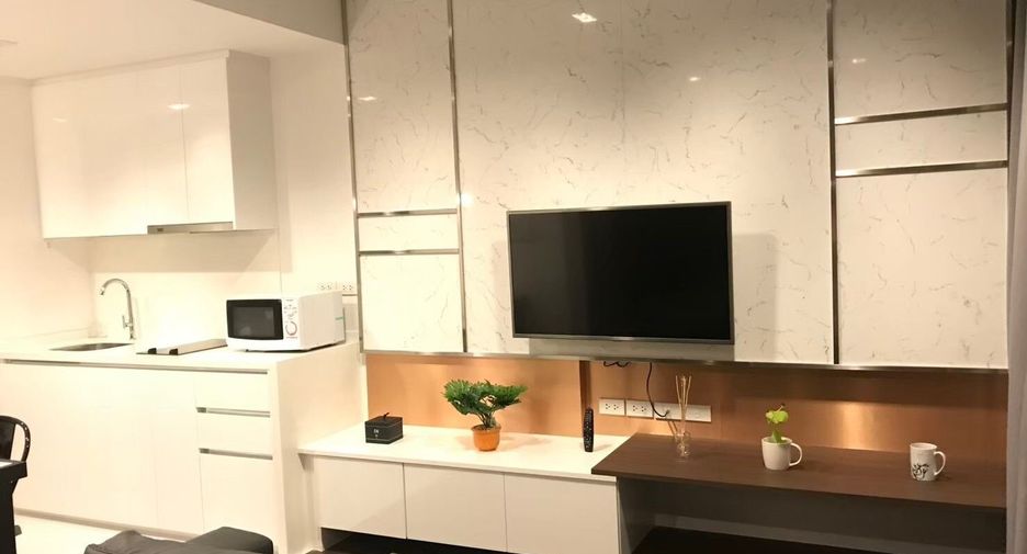 For sale and for rent 1 bed condo in Sathon, Bangkok