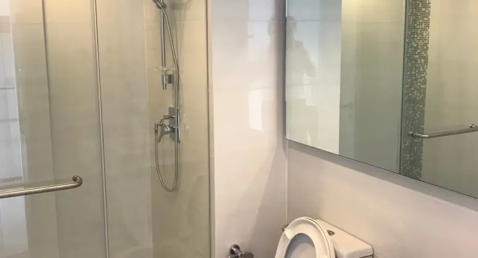 For sale and for rent 1 bed condo in Sathon, Bangkok