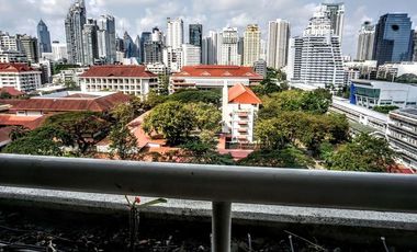À vendre 3 chambres condo à Watthana, Bangkok