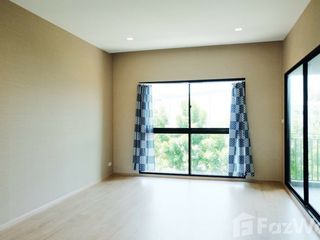 For sale 3 bedrooms townhouse in Yan Nawa, Bangkok