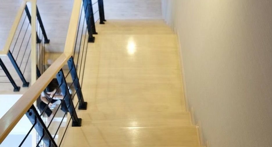 For sale 3 bedrooms townhouse in Yan Nawa, Bangkok