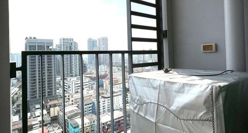 For sale studio condo in Phaya Thai, Bangkok