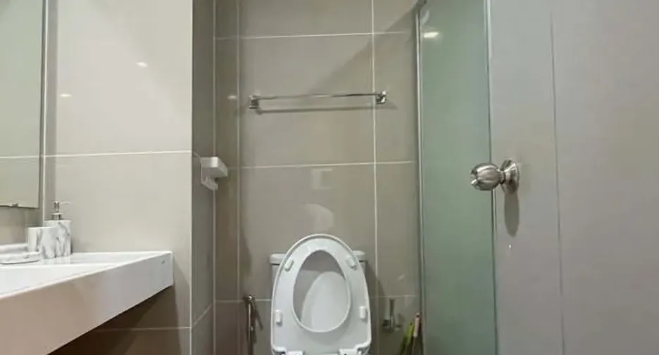 For sale studio condo in Phaya Thai, Bangkok