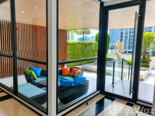 For sale 1 bed condo in Khlong Toei, Bangkok