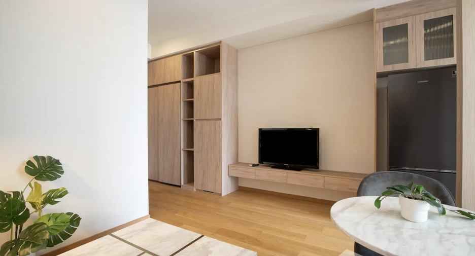 Продажа и аренда 1 кровать кондо в Кхлонг Тоеи, Бангкок