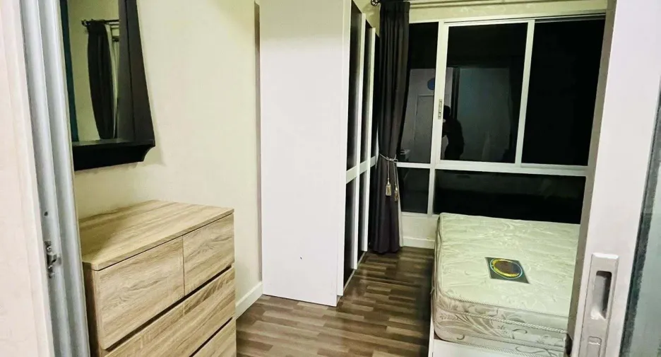 For rent 1 bed condo in Lat Krabang, Bangkok