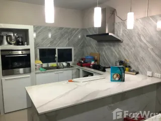 出售 3 卧室 独立屋 在 Bang Phli, Samut Prakan
