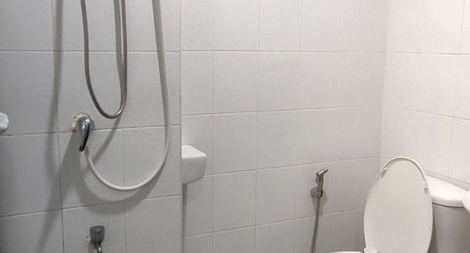Wohnung zur Miete mit 1 Zimmer in Wang Thonglang, Bangkok