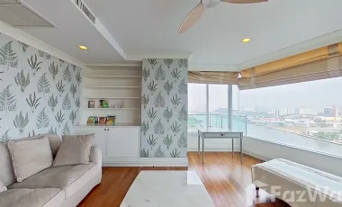 For sale 3 bedrooms condo in Dusit, Bangkok