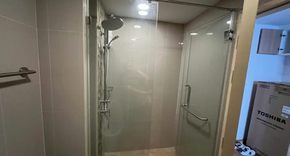 For rent studio condo in Bang Na, Bangkok