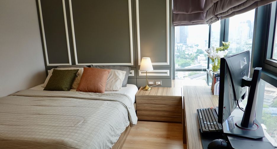 Wohnung zum Kauf mit 2 Zimmer in Khlong Toei, Bangkok