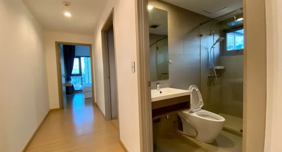 For sale and for rent 3 bedrooms condo in Bang Na, Bangkok