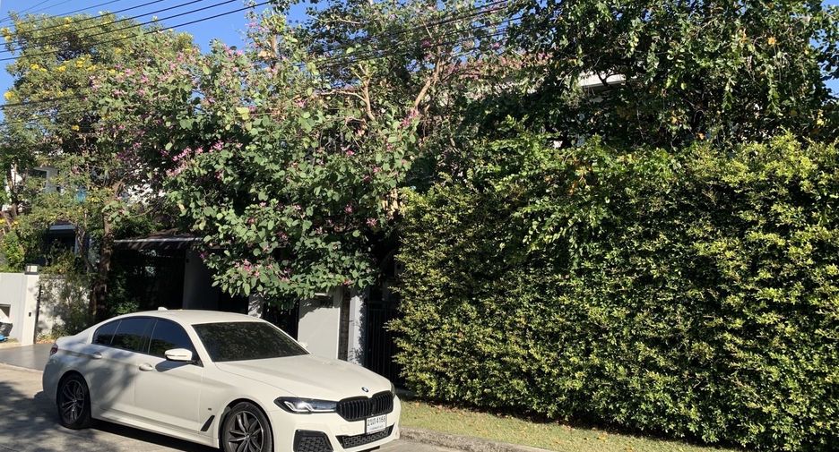 For sale 3 bedrooms house in Prawet, Bangkok