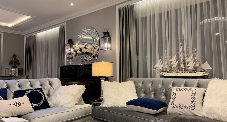 For sale 3 bedrooms house in Prawet, Bangkok
