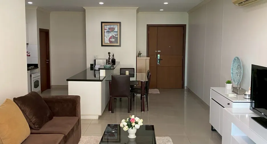 For rent and for sale 2 bedrooms condo in Yan Nawa, Bangkok