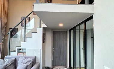 Condo en venta y en alquiler de 2 habitaciones en Ratchathewi, Bangkok