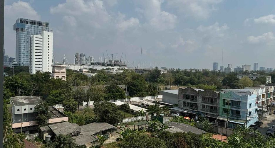 À vendre et à louer 1 chambre appartement à Bang Na, Bangkok