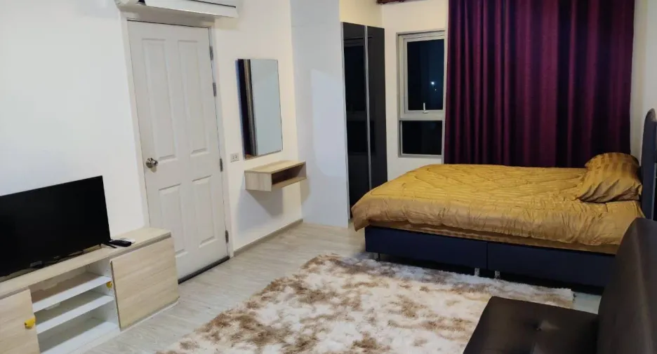 For rent studio condo in Chom Thong, Bangkok