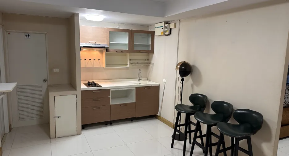 Casa en venta y en alquiler de 3 habitaciones en Nong Khaem, Bangkok
