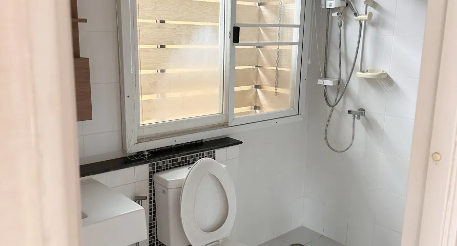 Casa en venta y en alquiler de 3 habitaciones en Nong Khaem, Bangkok