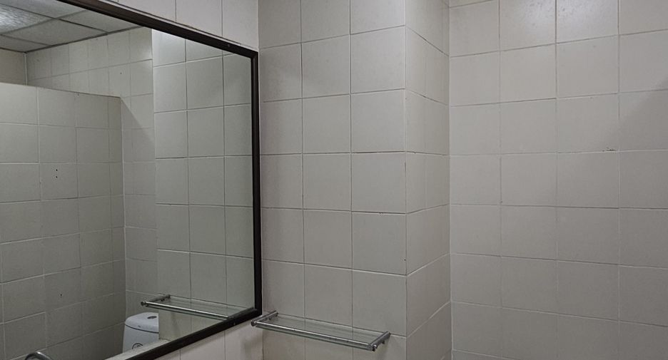 For sale 2 bedrooms condo in Bang Na, Bangkok