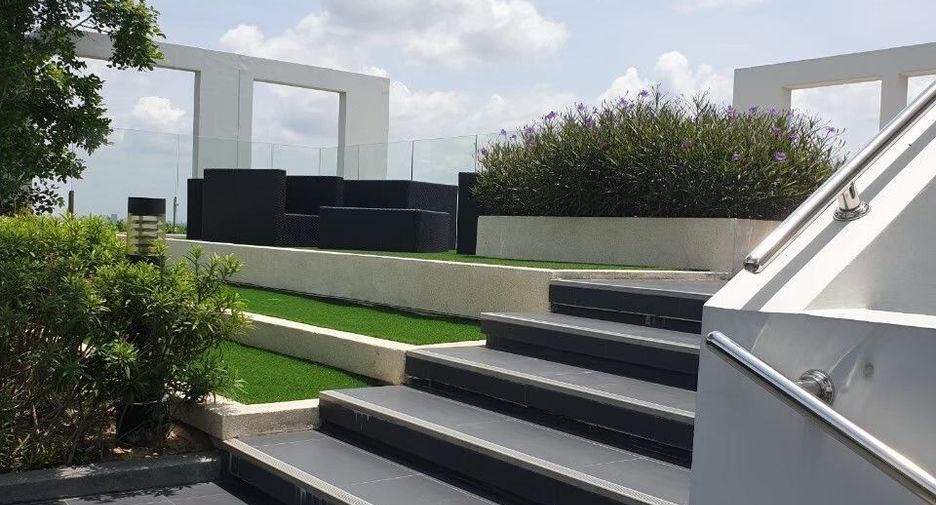For sale 1 bed condo in Bang Khen, Bangkok