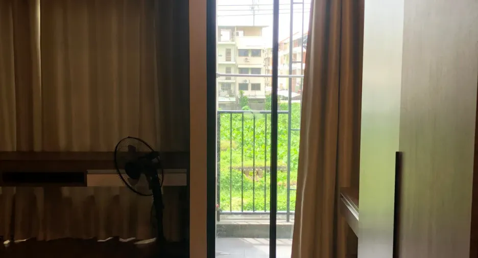 For rent studio condo in Bangkok Noi, Bangkok
