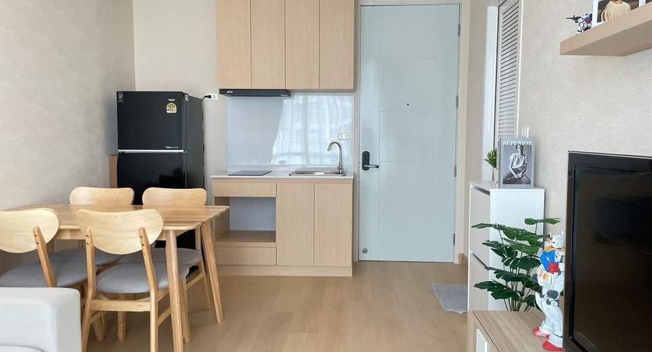 For sale 1 bed condo in Huai Khwang, Bangkok