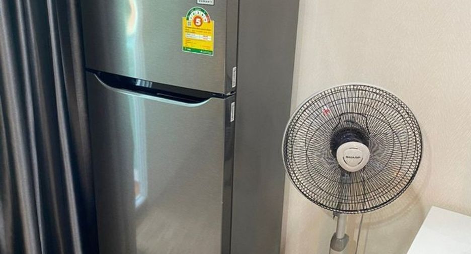 For rent studio condo in Phra Khanong, Bangkok