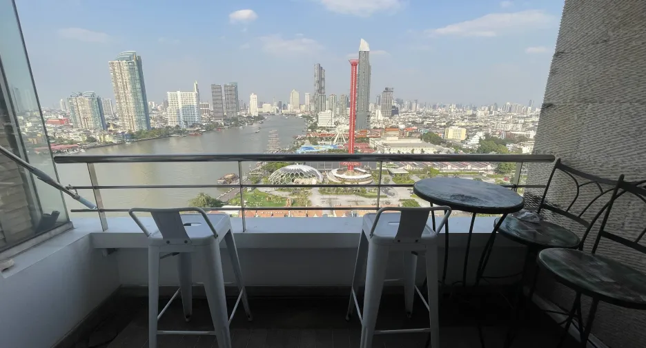 For sale and for rent 3 bedrooms condo in Bang Kho Laem, Bangkok