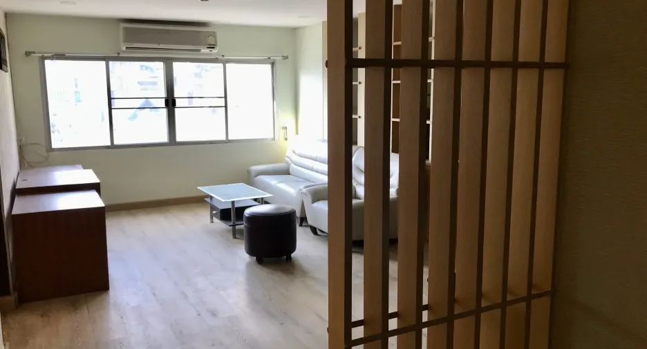 For sale and for rent 2 bedrooms condo in Watthana, Bangkok