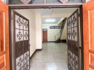 Casa adosada en alquiler de 2 habitaciones en Chom Thong, Bangkok