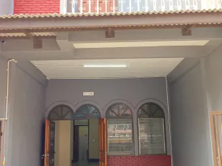 Casa adosada en alquiler de 2 habitaciones en Chom Thong, Bangkok