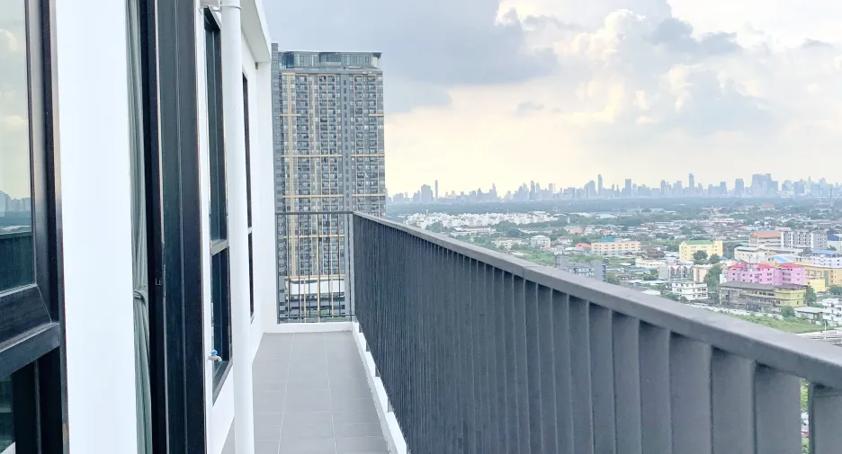 For sale and for rent 2 bedrooms condo in Mueang Samut Prakan, Samut Prakan