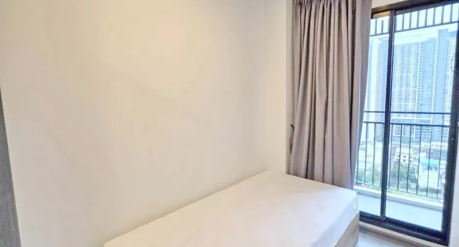For sale and for rent 2 bedrooms condo in Mueang Samut Prakan, Samut Prakan