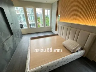 ขาย 4 ห้องนอน ทาวน์เฮ้าส์ ใน จอมทอง, กรุงเทพฯ