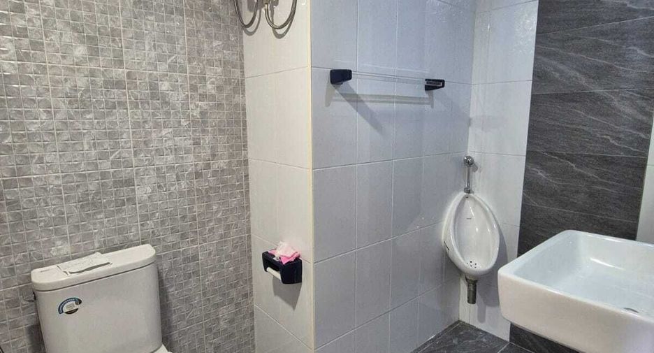 For sale and for rent 3 bedrooms condo in Khlong Toei, Bangkok