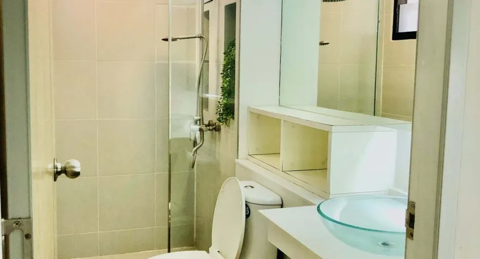 For rent 1 bed condo in Bang Phli, Samut Prakan