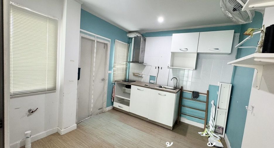 Haus zum Kauf mit 3 Zimmer in Phra Samut Chedi, Samut Prakan
