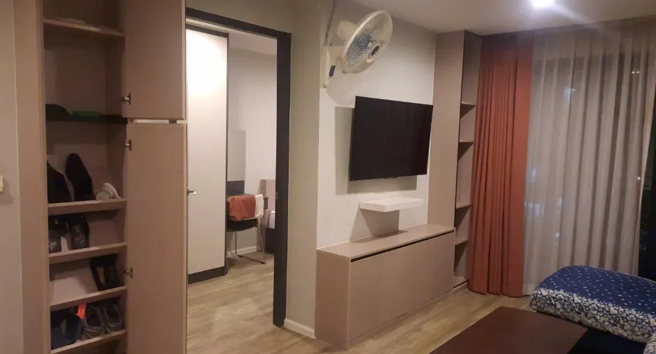 For sale and for rent 2 bedrooms condo in Mueang Samut Prakan, Samut Prakan