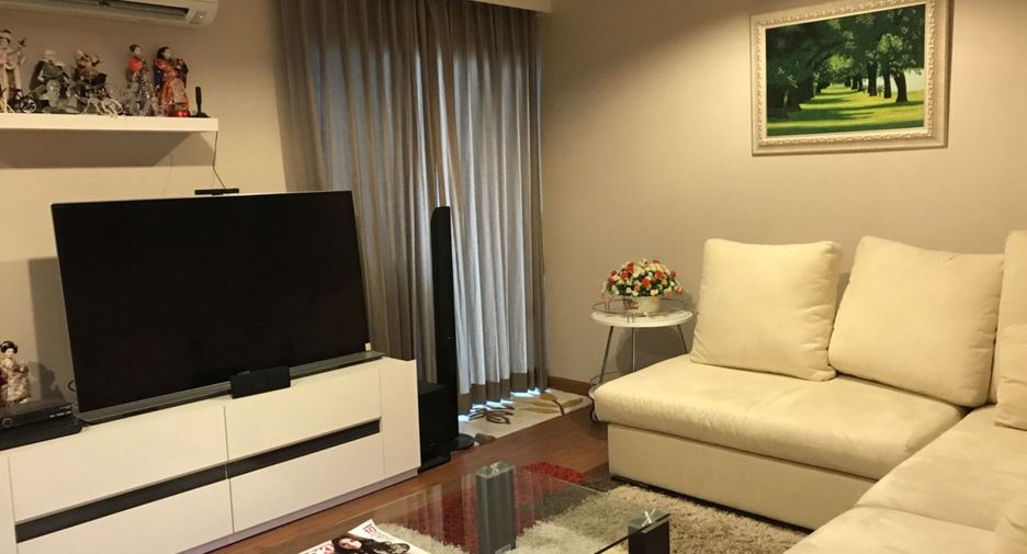 À vendre 1 chambre condo à Huai Khwang, Bangkok